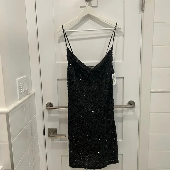 Sequin little black dress ladies size L New Years Eve NYE - Picture 2 of 8